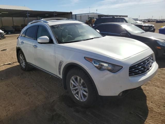 2011 Infiniti FX35