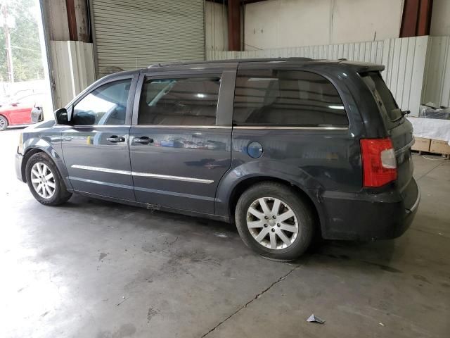 2013 Chrysler Town & Country Touring