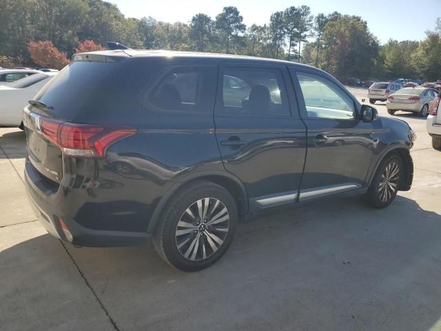 2019 Mitsubishi Outlander SE