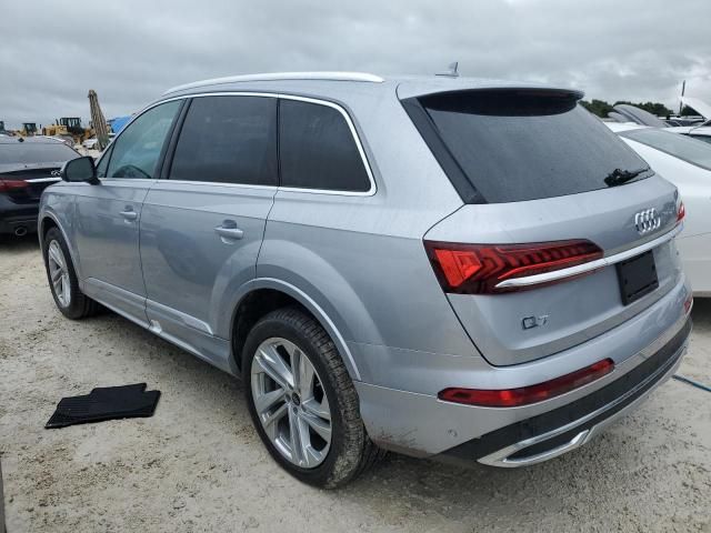 2022 Audi Q7 Premium Plus