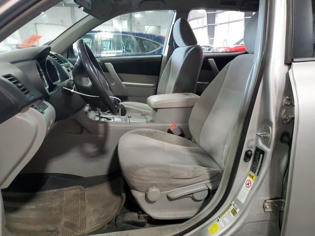 2013 Toyota Highlander Base