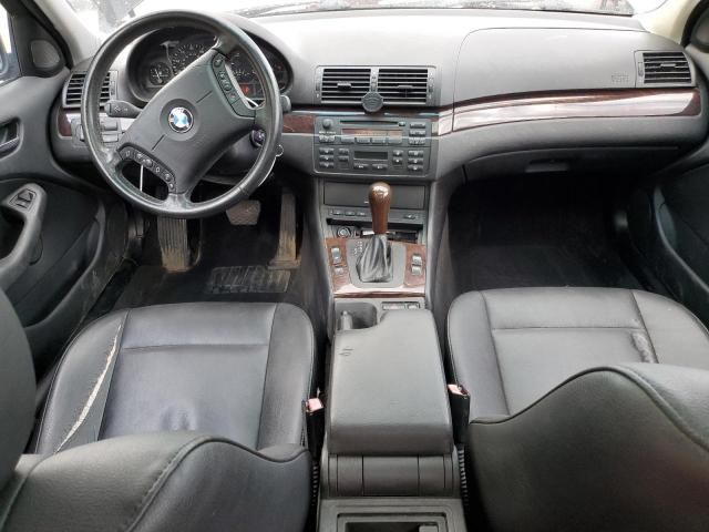 2004 BMW 325 XI