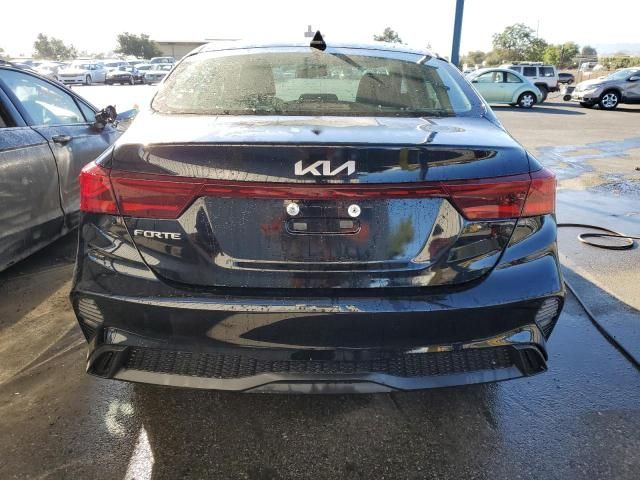 2024 KIA Forte LX