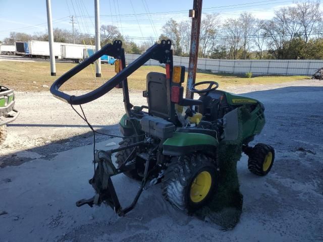 2023 John Deere 1025R