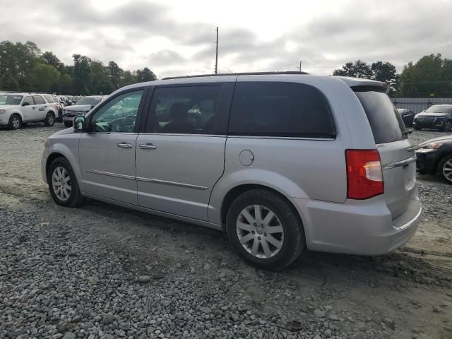 2012 Chrysler Town & Country Touring L