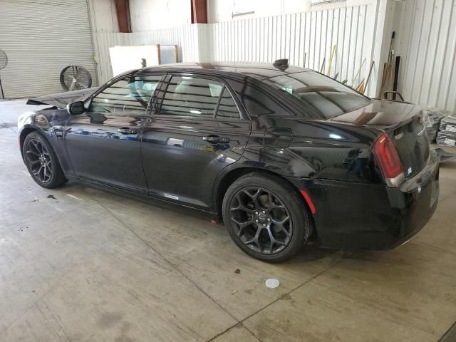 2019 Chrysler 300 Touring