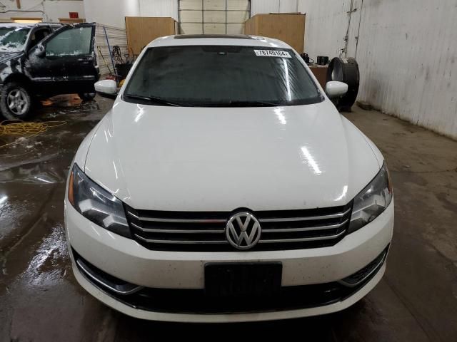 2013 Volkswagen Passat SE