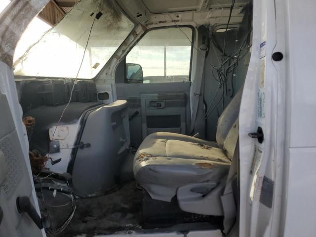 2010 Ford Econoline E250 Van