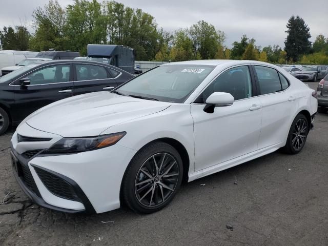 2024 Toyota Camry SE Night Shade