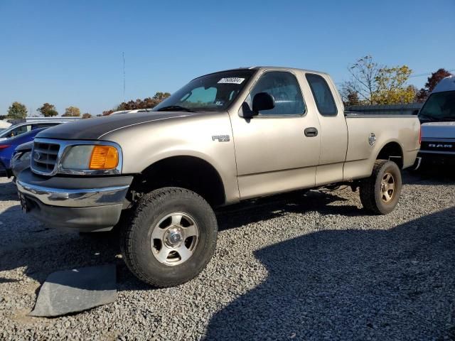 2004 Ford F-150 Heritage Classic