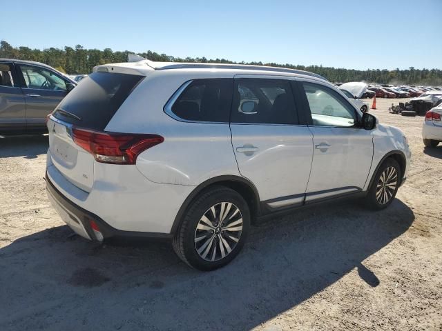 2020 Mitsubishi Outlander SE