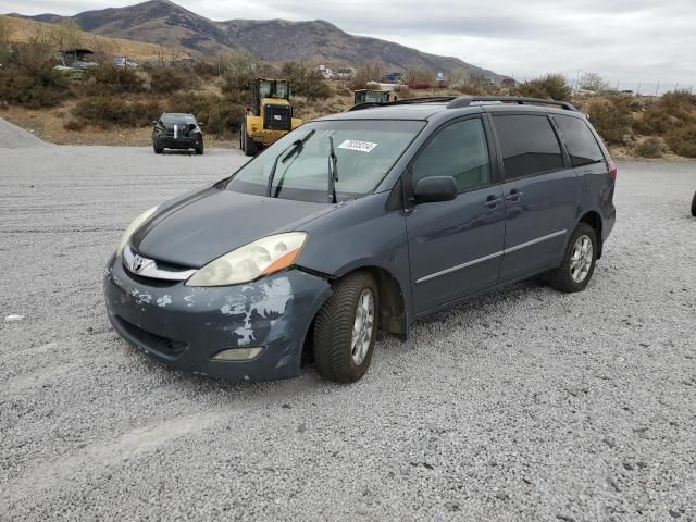 2006 Toyota Sienna XLE