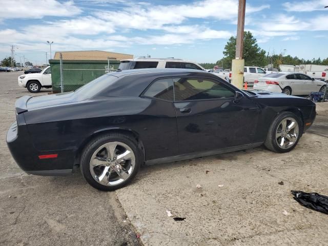 2014 Dodge Challenger SXT