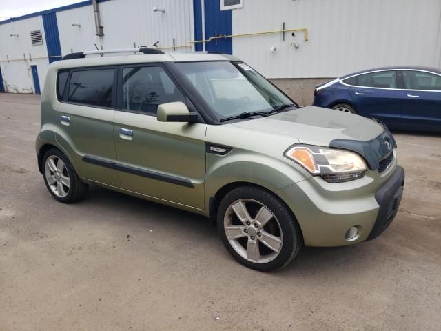 2010 KIA Soul +