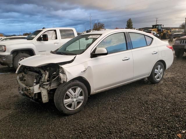 2014 Nissan Versa S