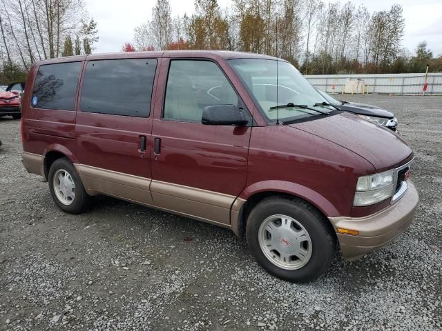 2003 GMC Safari XT