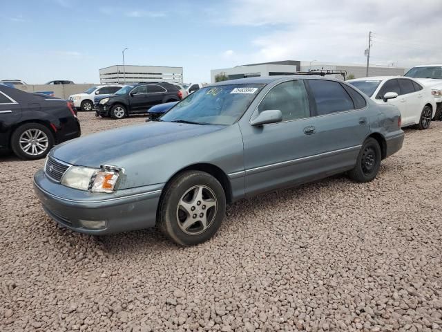 1999 Toyota Avalon XL