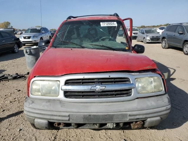 2004 Chevrolet Tracker