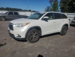 Toyota Highlander salvage cars for sale: 2016 Toyota Highlander XLE