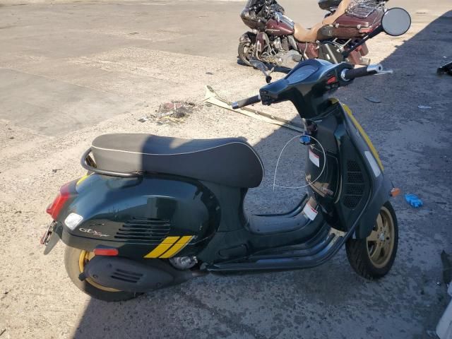 2021 Vespa GTS300