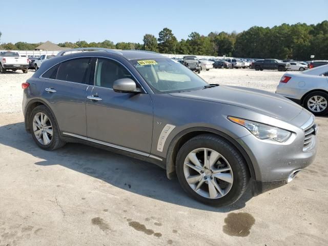 2016 Infiniti QX70