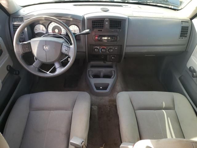 2006 Dodge Dakota Quattro