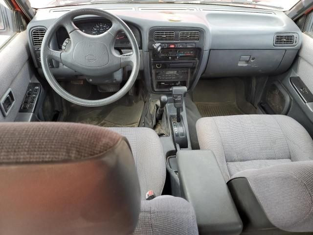 1995 Nissan Pathfinder LE