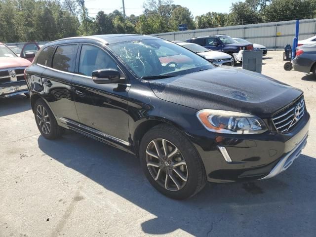 2017 Volvo XC60 T6 Dynamic