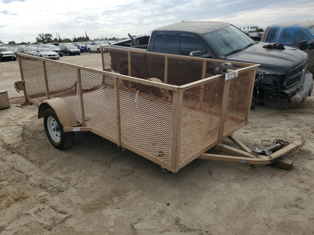 2000 Special Construction Trailer For Sale in Fresno, CA Lot 76137***