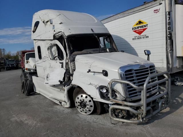 2016 Freightliner Cascadia 125