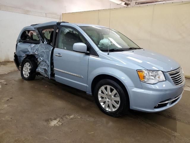 2016 Chrysler Town & Country Touring