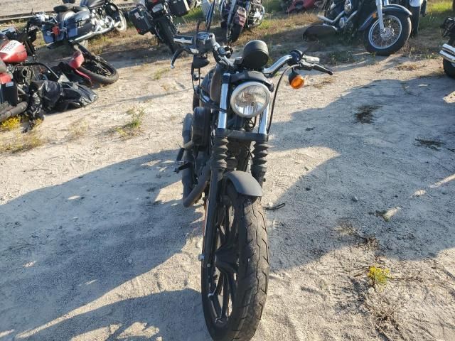 2017 Harley-Davidson XL883 Iron 883