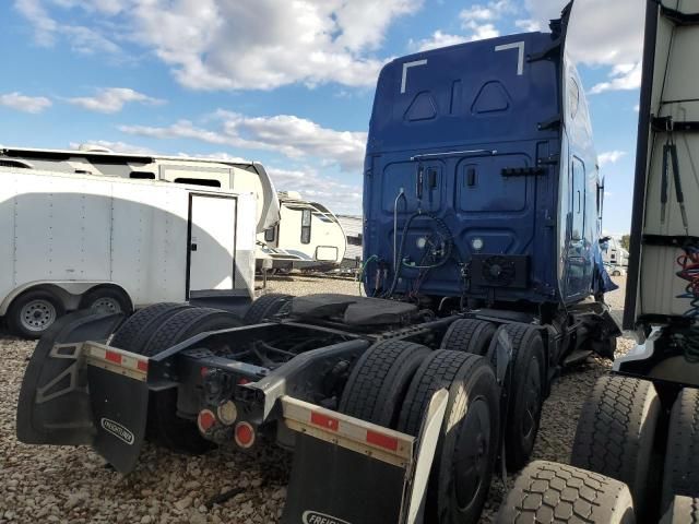 2024 Freightliner Cascadia 126