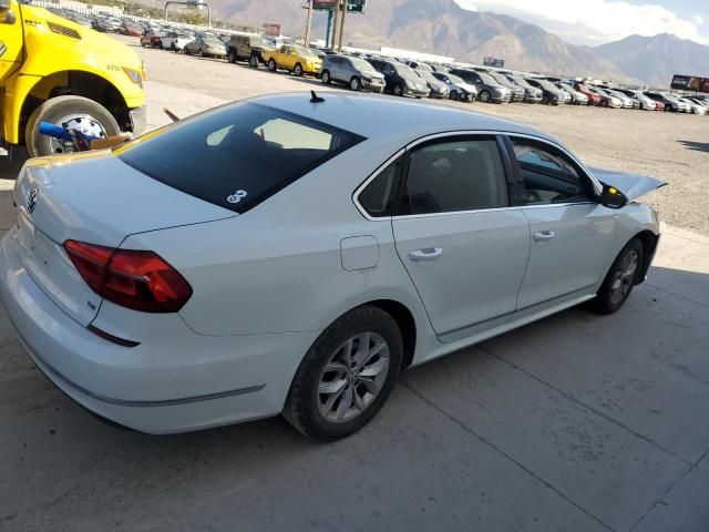 2016 Volkswagen Passat S