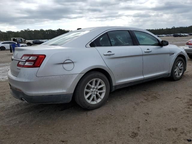 2013 Ford Taurus SE