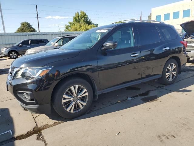 2017 Nissan Pathfinder S