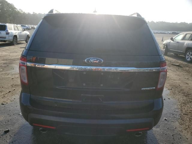 2015 Ford Explorer