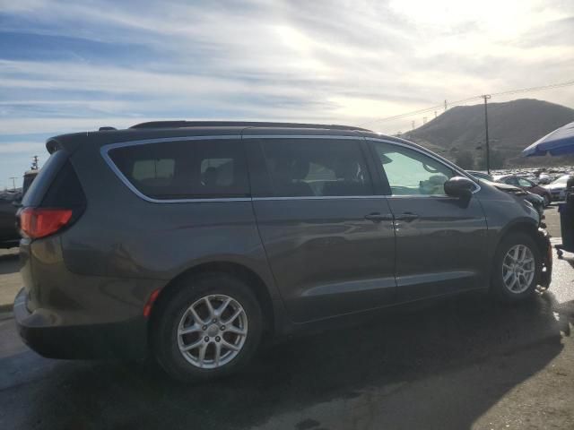 2020 Chrysler Voyager LXI