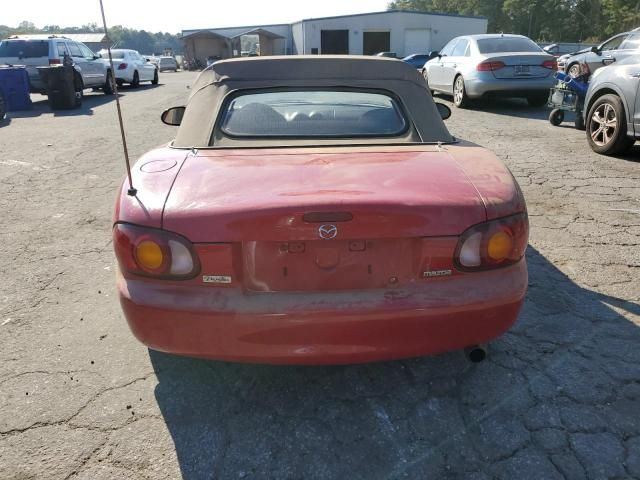 2000 Mazda MX-5 Miata Base