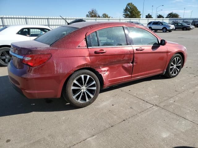 2012 Chrysler 200 Touring