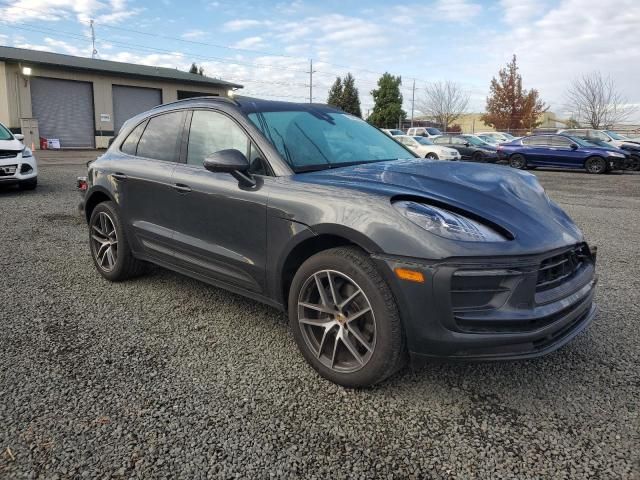 2023 Porsche Macan Base