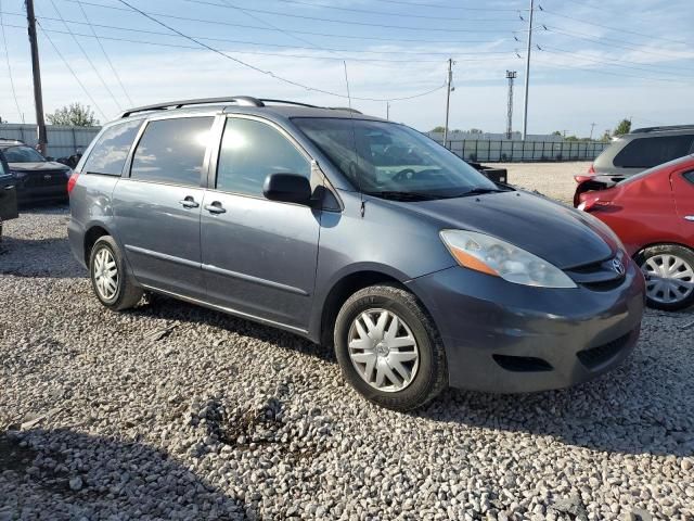 2010 Toyota Sienna CE