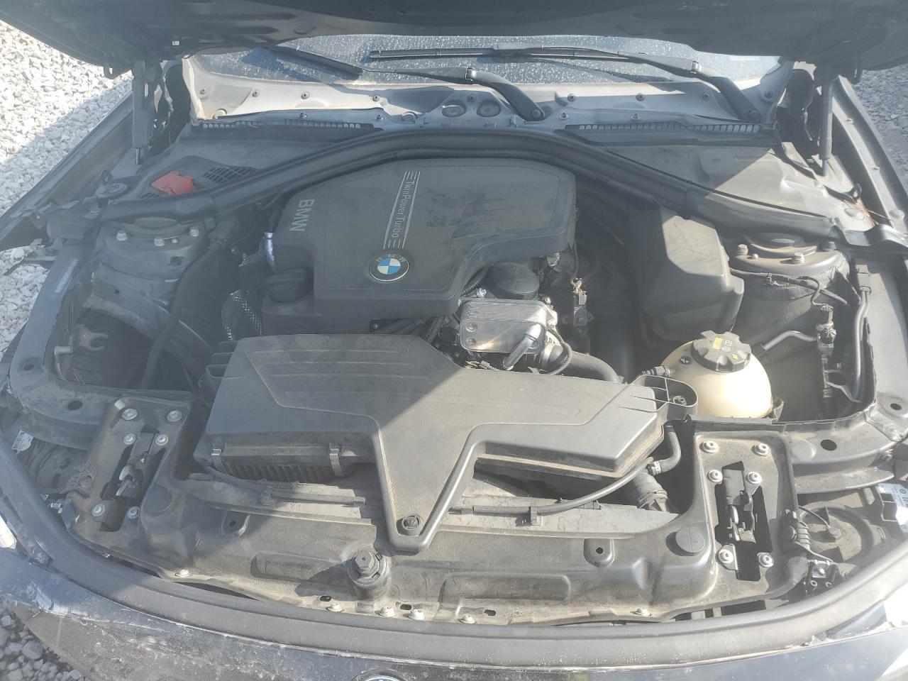 2016 BMW 320 i