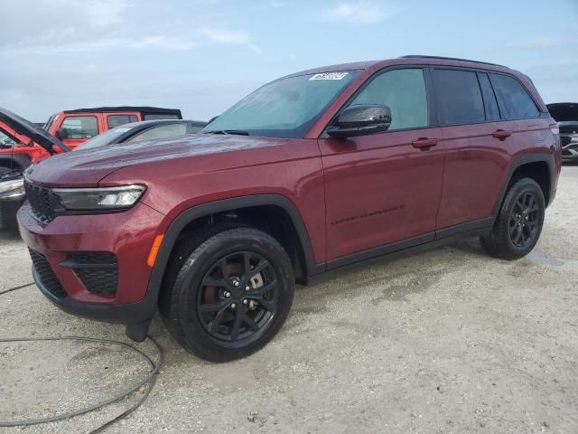 2024 Jeep Grand Cherokee Laredo