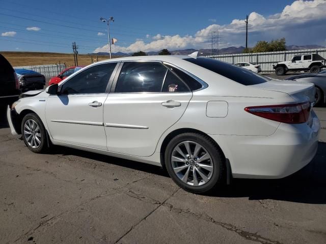 2017 Toyota Camry Hybrid