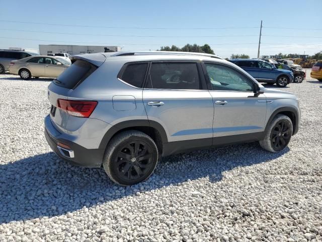 2024 Volkswagen Taos SE