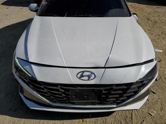 2022 Hyundai Elantra SEL