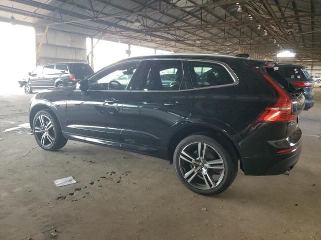 2021 Volvo XC60 T5 Momentum