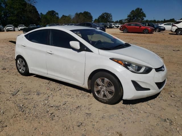 2016 Hyundai Elantra SE