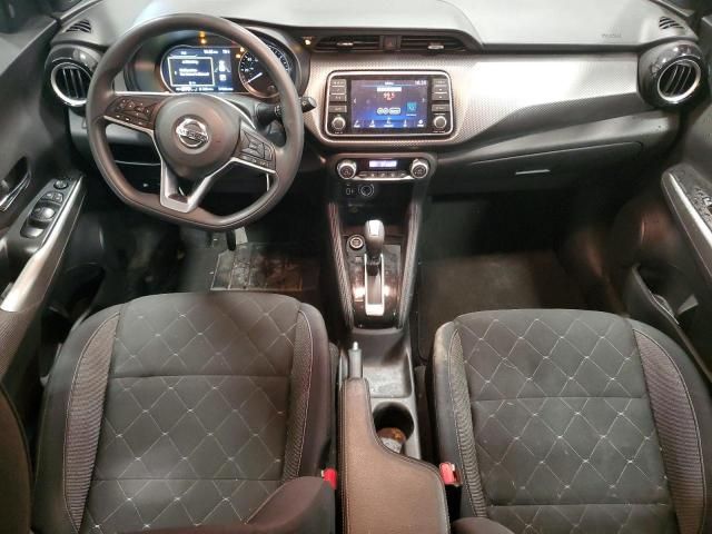 2019 Nissan Kicks S